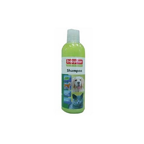 BEAPHAR Natural Protection Antiparasitic Shampoo 250 ml.