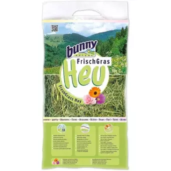 BUNNY Pure Nature Fresh Hay 750 gr.